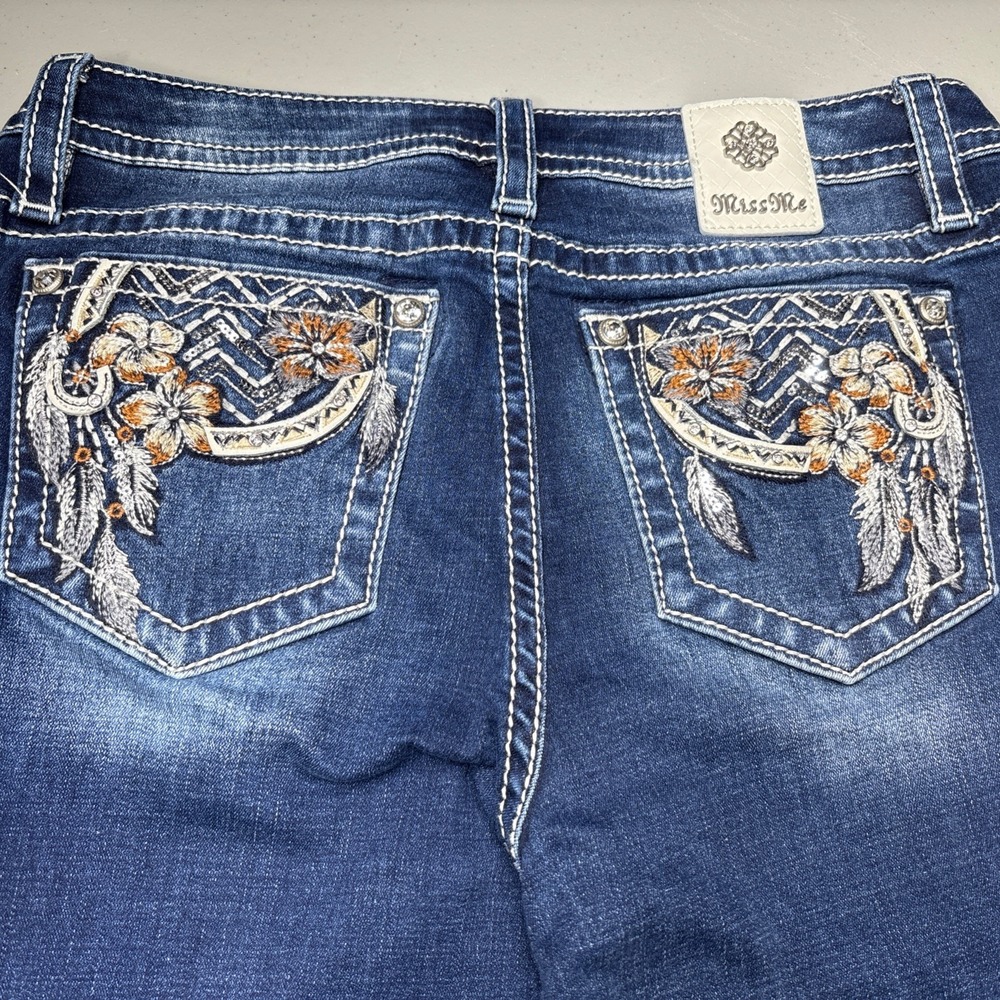 Miss Me Los Angeles Women's Mid-Rise BootJeans Blue Med Wash Size 30 Y2K Selvage
